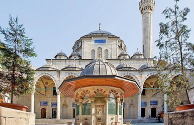 Tophane Karaköy Yürüyüş Turu