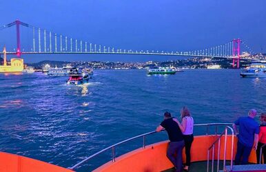Boğaz Turu Gece - Yemekli & Limitli Alkol