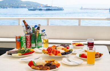 İstanbul Tekne İle Adalar Turu ( Heybeli, Büyükada)