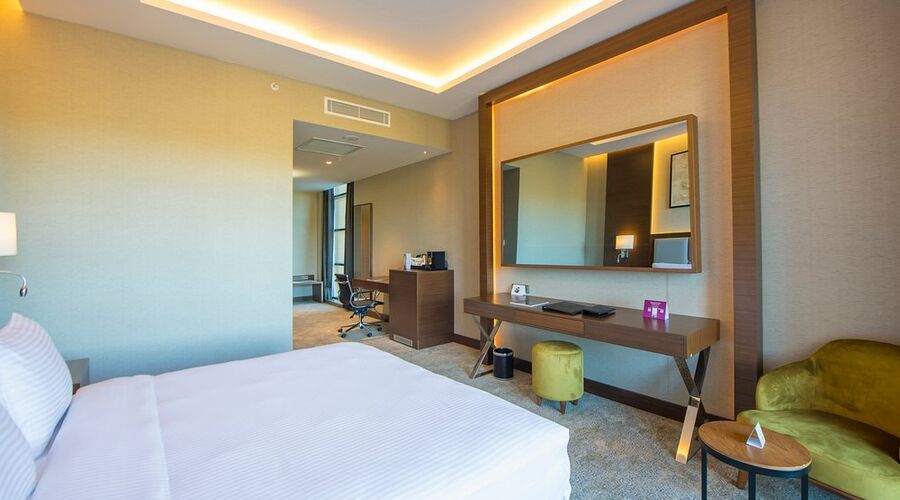 Yılbaşı Yalova Crown Plaza Hotel