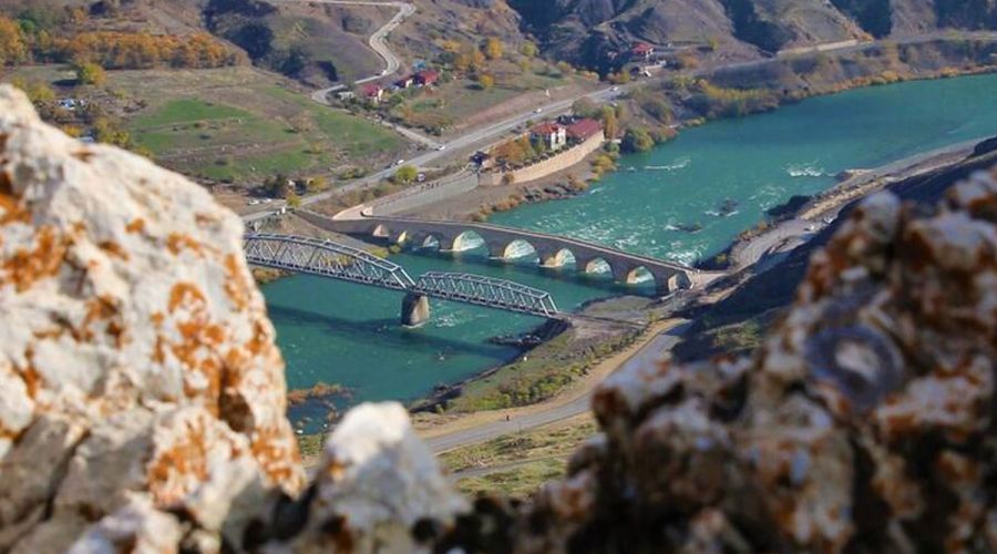 Uçaklı Butik Van Bitlis Muş Bingöl Palu ( 2 Gece 3 Gün )